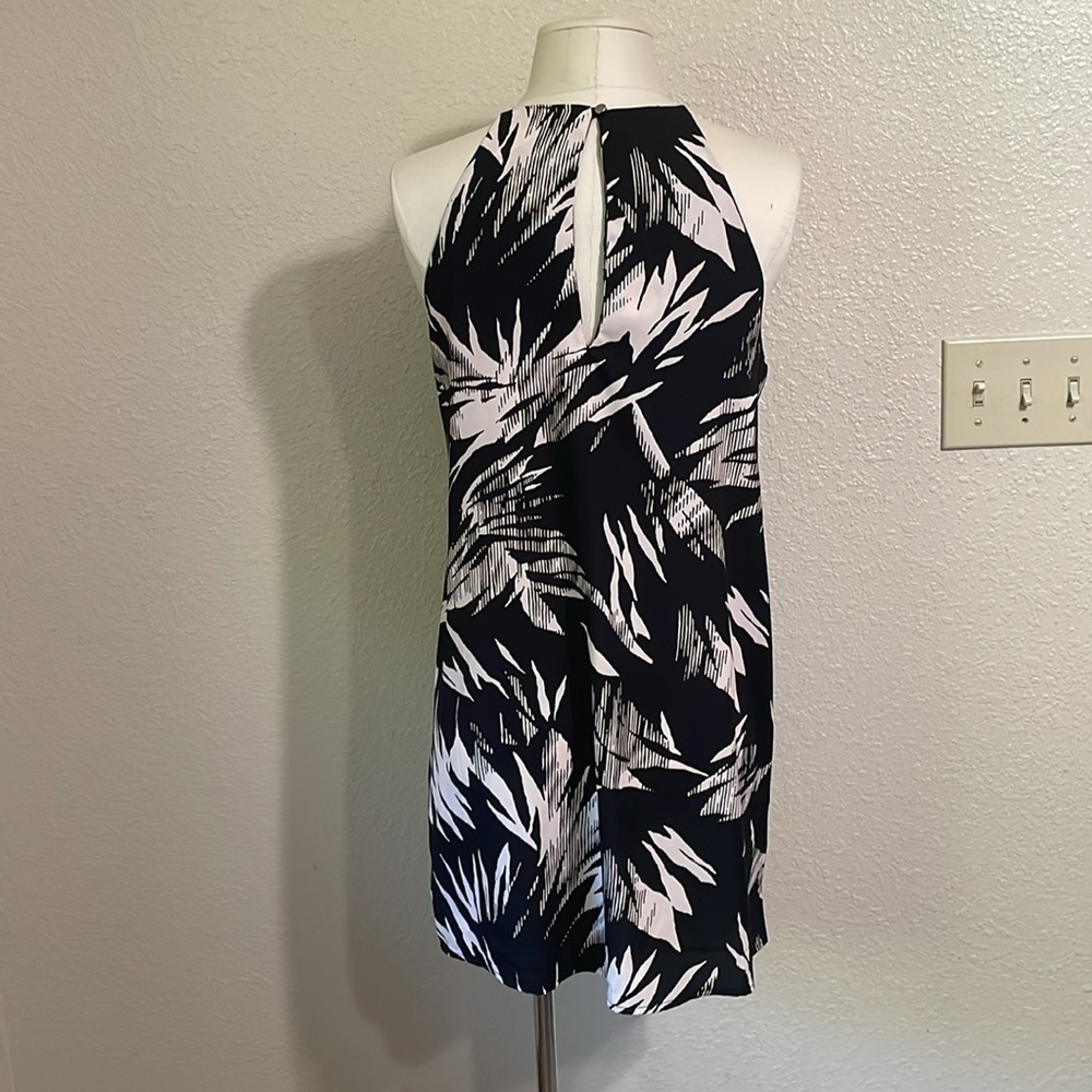 Tyche Black and White Patterned Halter Dress - Picture 5 of 9